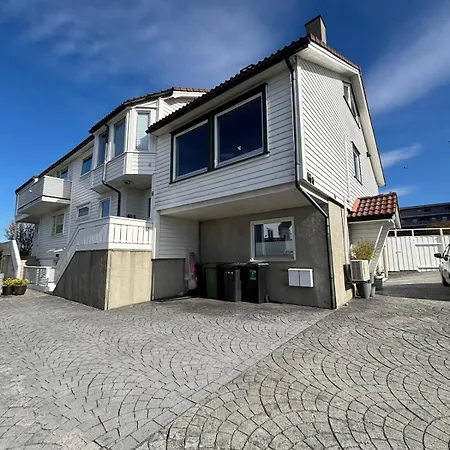 100m From Ons - Small House With 3 Bedrooms * Stavanger